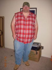 Dressed up as Larry the Cable Guy for an early Halloween party. Dates wrong. It is actually Saturday Oct. 25, 2008. 461 lbs