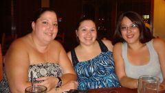 Olive Garden  with My sisters JUL31 2010