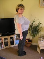 me 21.nov.08  
4 and 1/2 stone lighter after being banded 30.5.08
jeans size 16 O.M.G!!!!!! not been that for 21 years!!!!!!