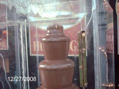 chocolate fountain at edinburgh winterwonderland 030