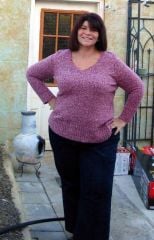 January 1, 2009
Weight: 258
Top size: 14/16
Pants: 18/20

I can't believe I am wearing a size 14/16 top again!