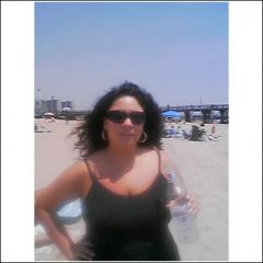 Me at Coney Island summer of 2008.  Only 25lbs down... (Hmm maybe I should lay off the alcohol! teehee)