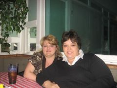 Two years ago, Fall 2007 at a local pizza parlor. 270 pounds here.