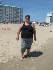 I'm at Virginia Beach oceanfront here. I asked my daughter to take a before pix. Hurry up lapband surgery date!
June 17th  :)