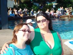Sister and I at seaworld-me in green