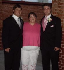 Bryce&Bryan's JR/SR Prom May08  How could I have worn that? Embarrassed for them!!
My heaviest 317# !!!