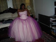 i love this dress................best prom dress ever