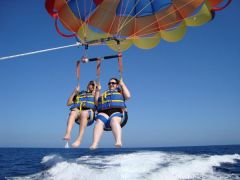 Parasailing for first time in Catalina 06/2009