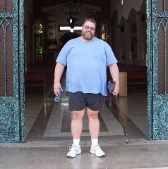 A typical pic of me at about 404 pounds.