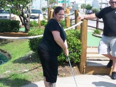 florida vacation 2009...I loathe this picture....who is this woman???? And why does she keep showing up in all my pictures??? :)