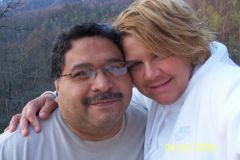 my husband and I 4/09/09
about 290lbs