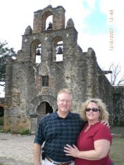 December 2007 with hybby at my heaviest at the Alamo.