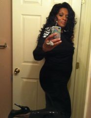 DEC. 2011 BASKETBALL WIVES PARTY 199LBS
