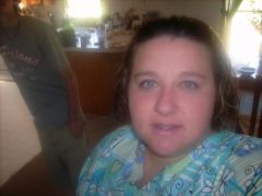 290 lbs 3 weeks before sugery!!! I hate it!!july 2008