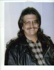 October 1999 and I want to be thinner than this, and all that long hair is long gone, as are the glasses, yea Lasik's!