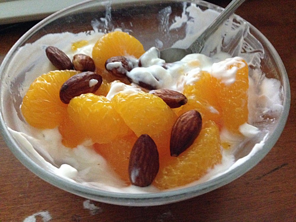 yogurt-cott-cheese-mandarin-oranges-almonds-before-web_3677.thumb.jpg.ad452eaf35f93e2077422415d0ea2b58.jpg