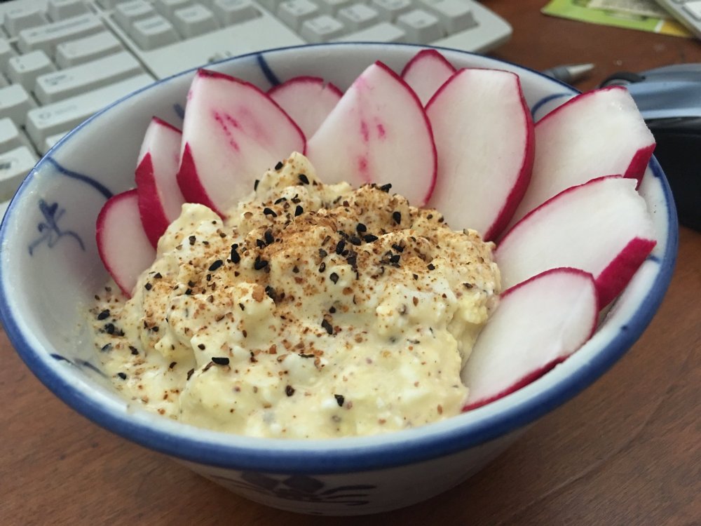 egg-salad-radishes-before_4541.thumb.JPG.b26462b1eb6eb5f72d0772a28d6e5fee.JPG