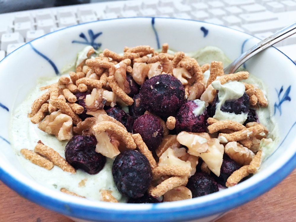 matcha-yogurt-blueberries-walnuts-fiber-one_3915.thumb.JPG.1bf8f029f6b8099840d44943a27b6cba.JPG